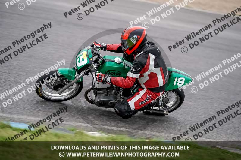 enduro digital images;event digital images;eventdigitalimages;lydden hill;lydden no limits trackday;lydden photographs;lydden trackday photographs;no limits trackdays;peter wileman photography;racing digital images;trackday digital images;trackday photos